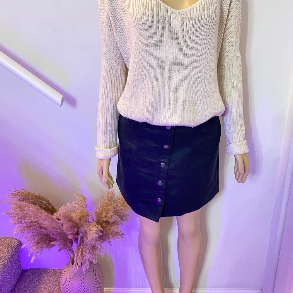 H&M Cream Sweater - Picture 5 of 12
